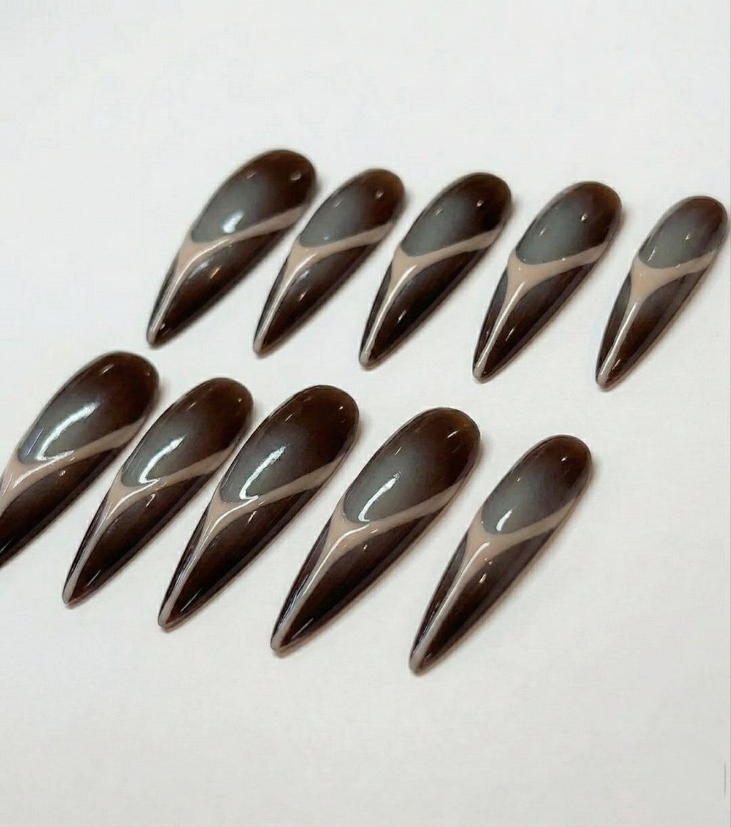 Espresso Contour, acrylic press on nails