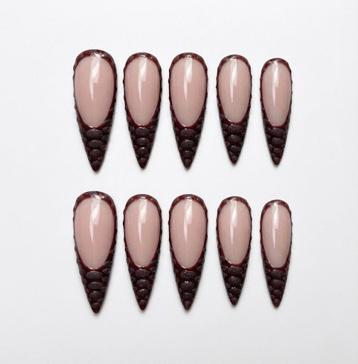 Cocoa Venom, acrylic press on nails